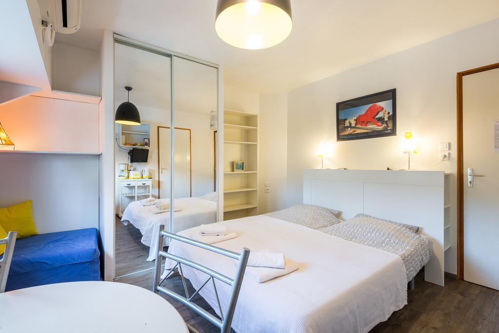 La Peniche Sur La Saone Bateau-hôtel