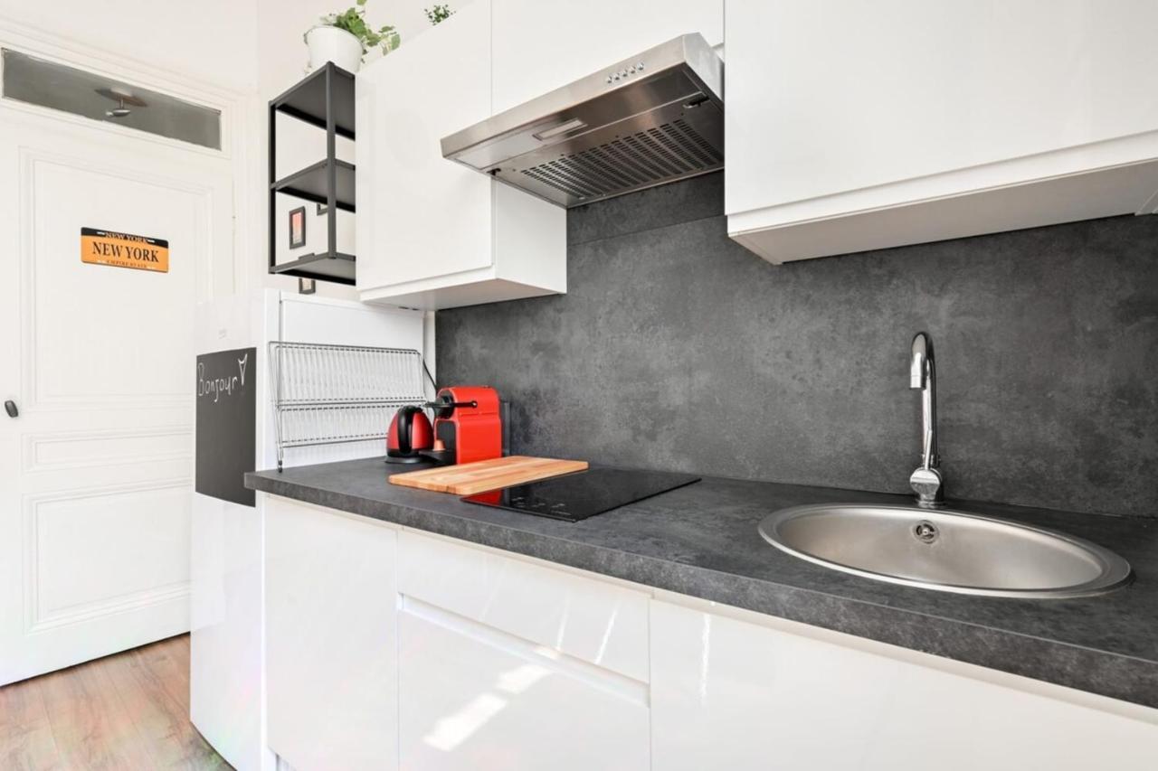 2 Pers Atypique Avec Terrasse-metro Valmycharming 2 People Unique * Lyon