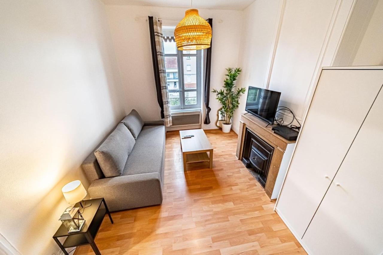 Chez Florence- Cosy 2 Pers-metro Grange Blanche Apartment Lyon