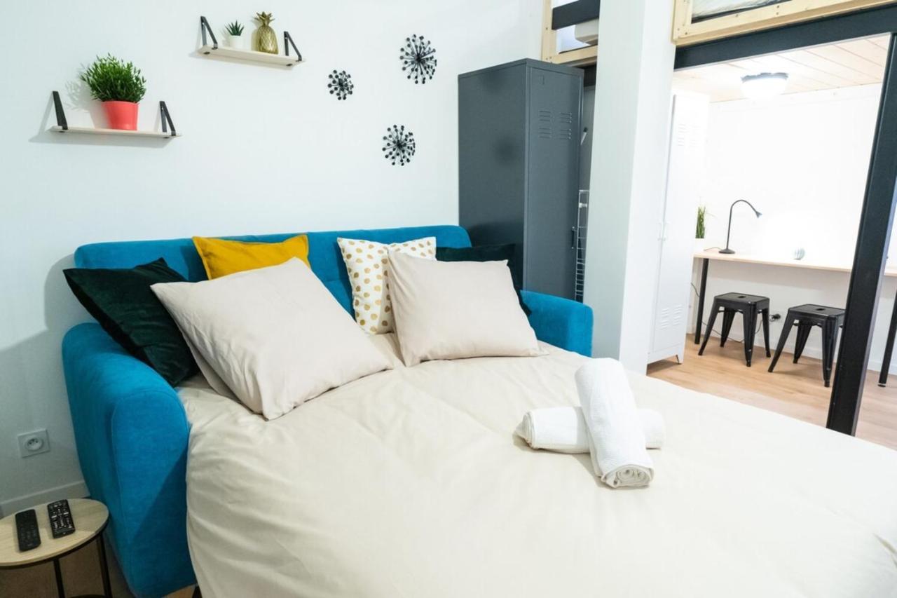 The Tanneurs - Charming 6-person - Steps From Valmy Metro