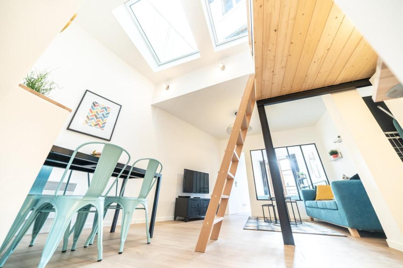 The Tanneurs - Charming 6-person - Steps From Valmy Metro Appartement *