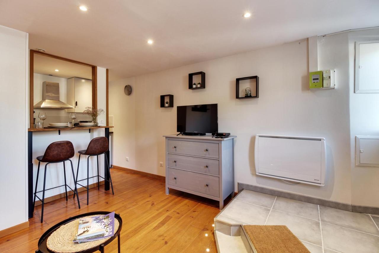 Apartment Cosy, Confortable Et Idealement Situe *