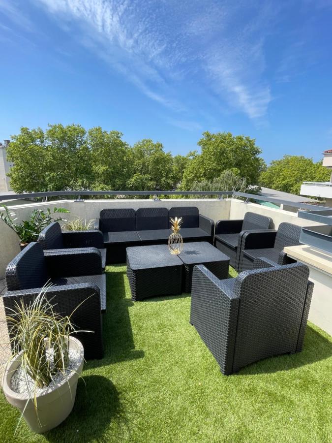 Bngo I Immense Rooftop I 2 Chambres, 4 Places Parkings, 2 Immenses Terrasses, 8 Personnes * Lyon