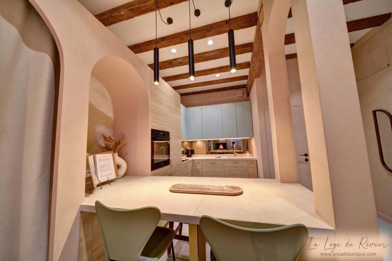 La Loge Du Reveur - - Vieux-lyon * Lyon