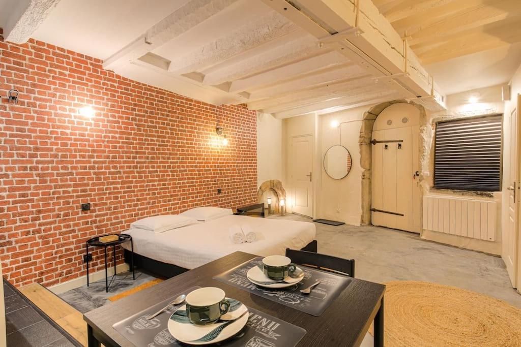 Industrial-style With Bathtub, Vieux-lyon *