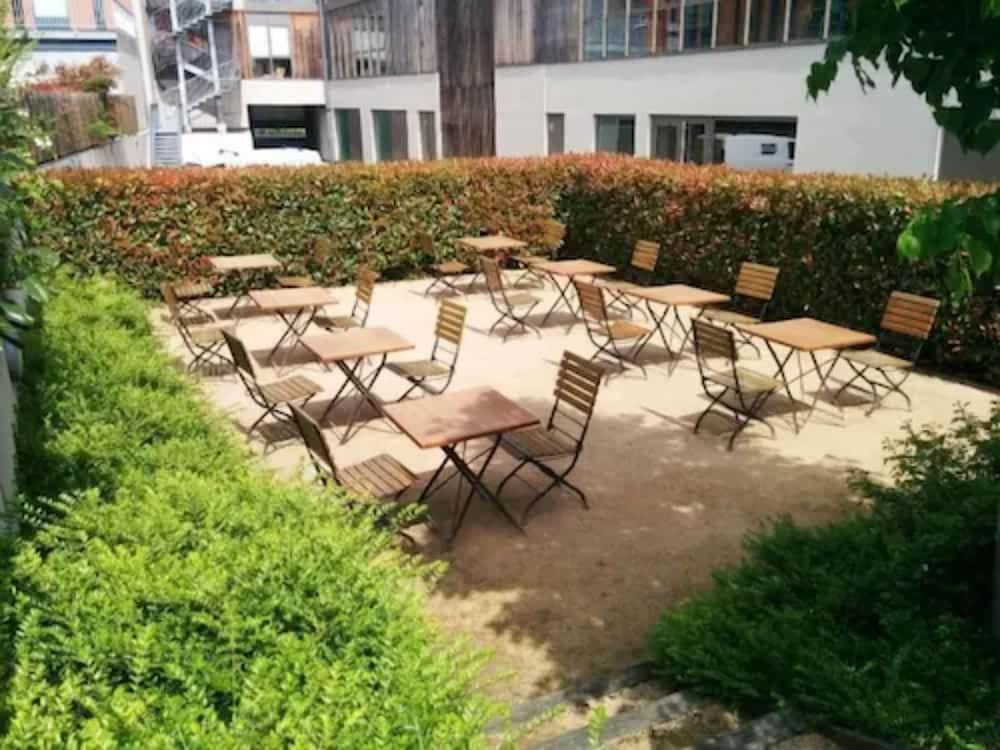 Aparthotel Adonis Dock Ouest