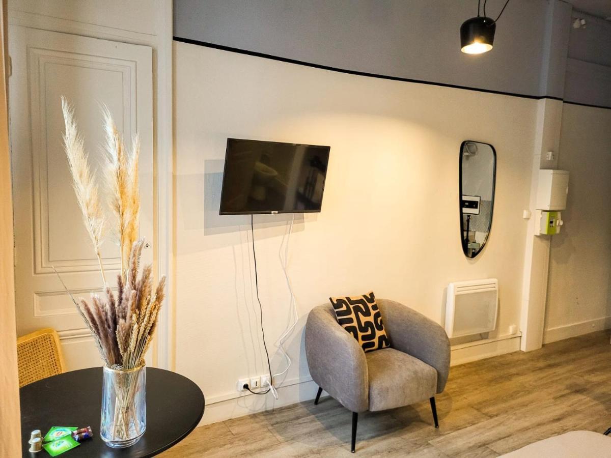 Apartment Oxymore