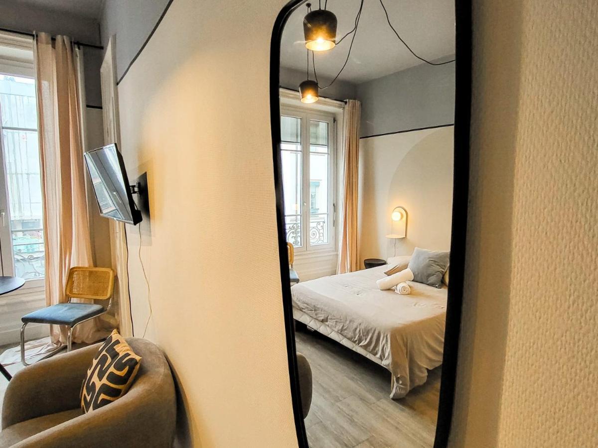 Apartment Oxymore