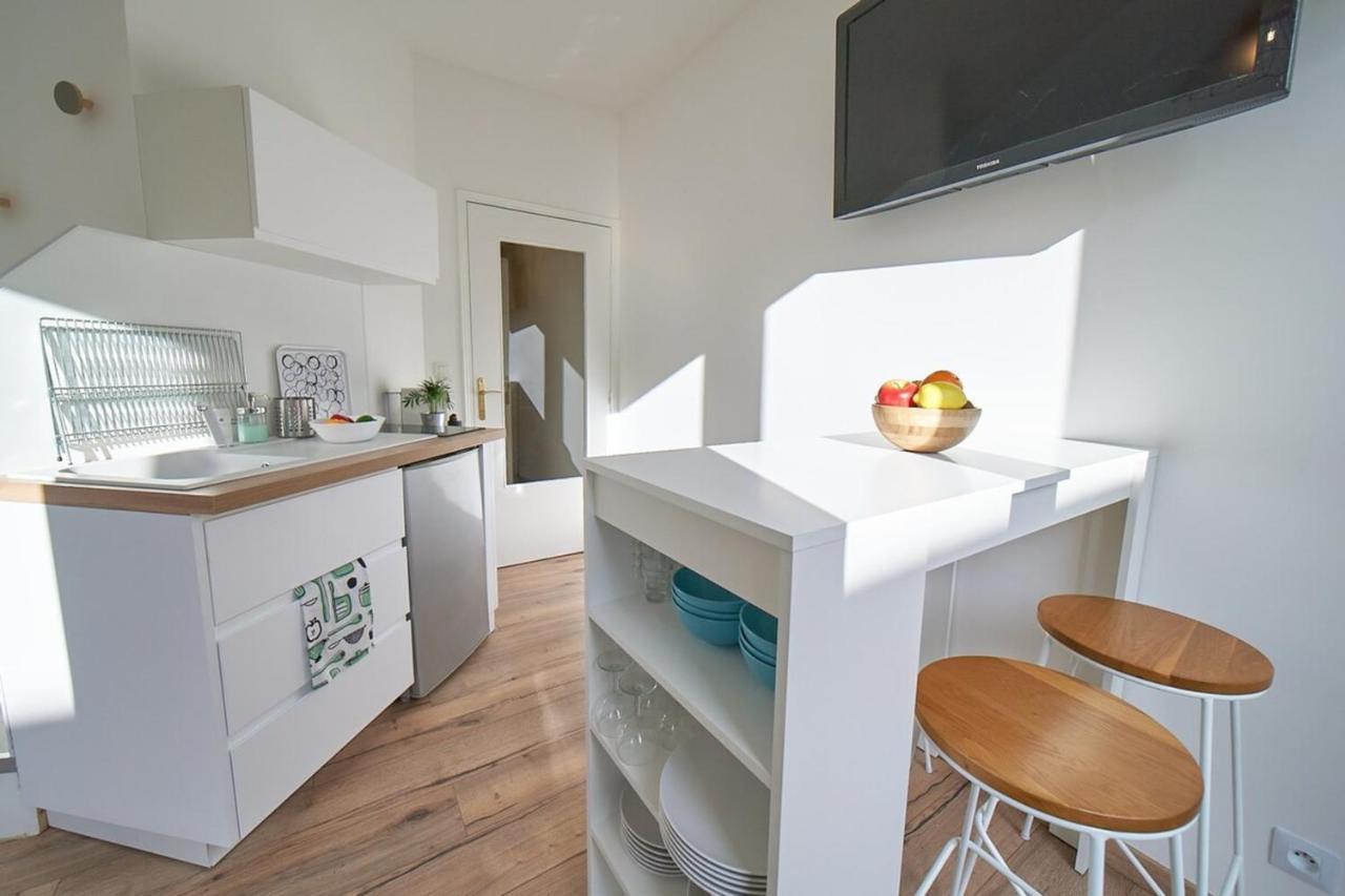 Le Petit Charial -terrasse Privative-part Dieu Apartamento