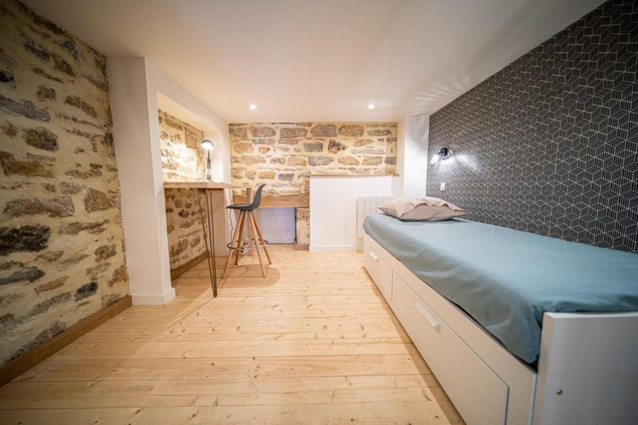 Spacious Renovated Loft - - Guillotiere * Lyon