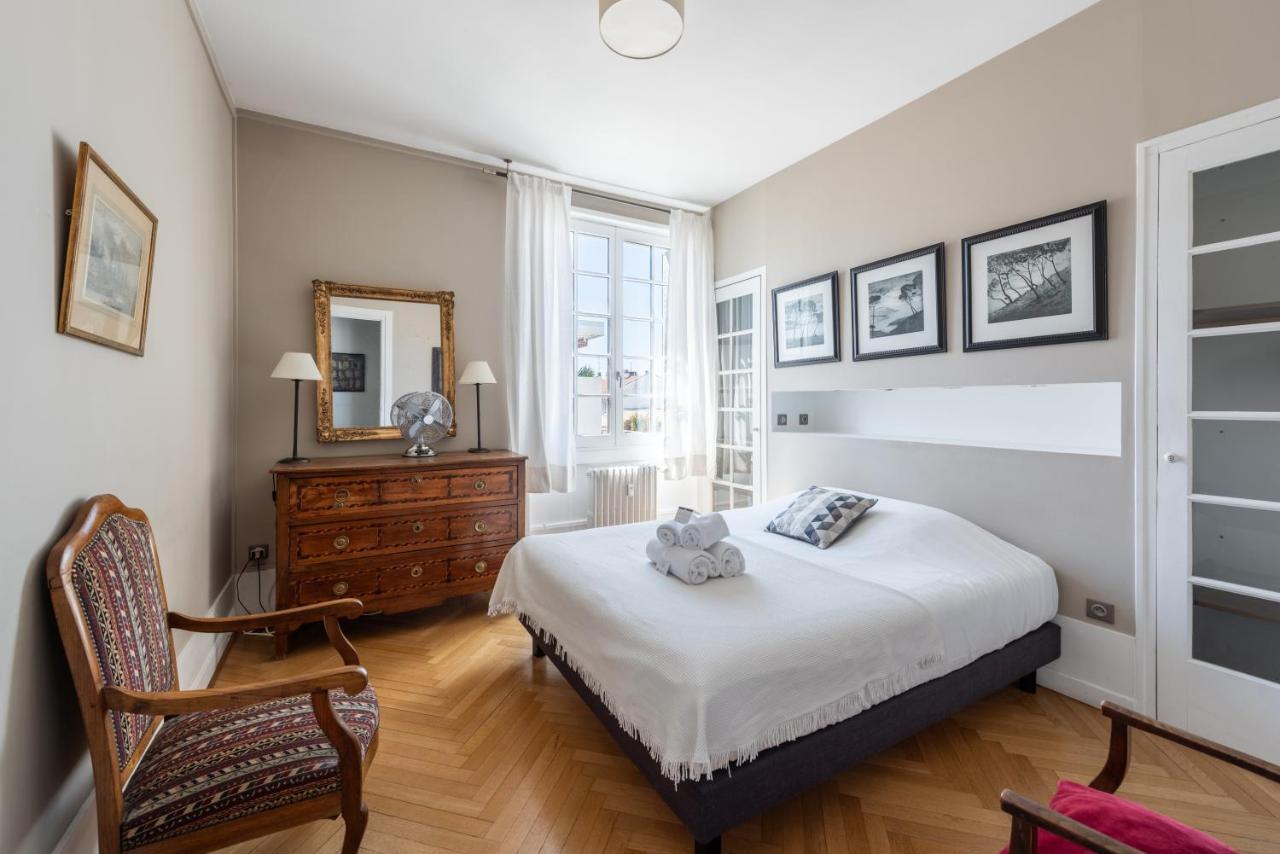 Cote Parc - Appt Proche Du Parc De La Tete Dor Apartment