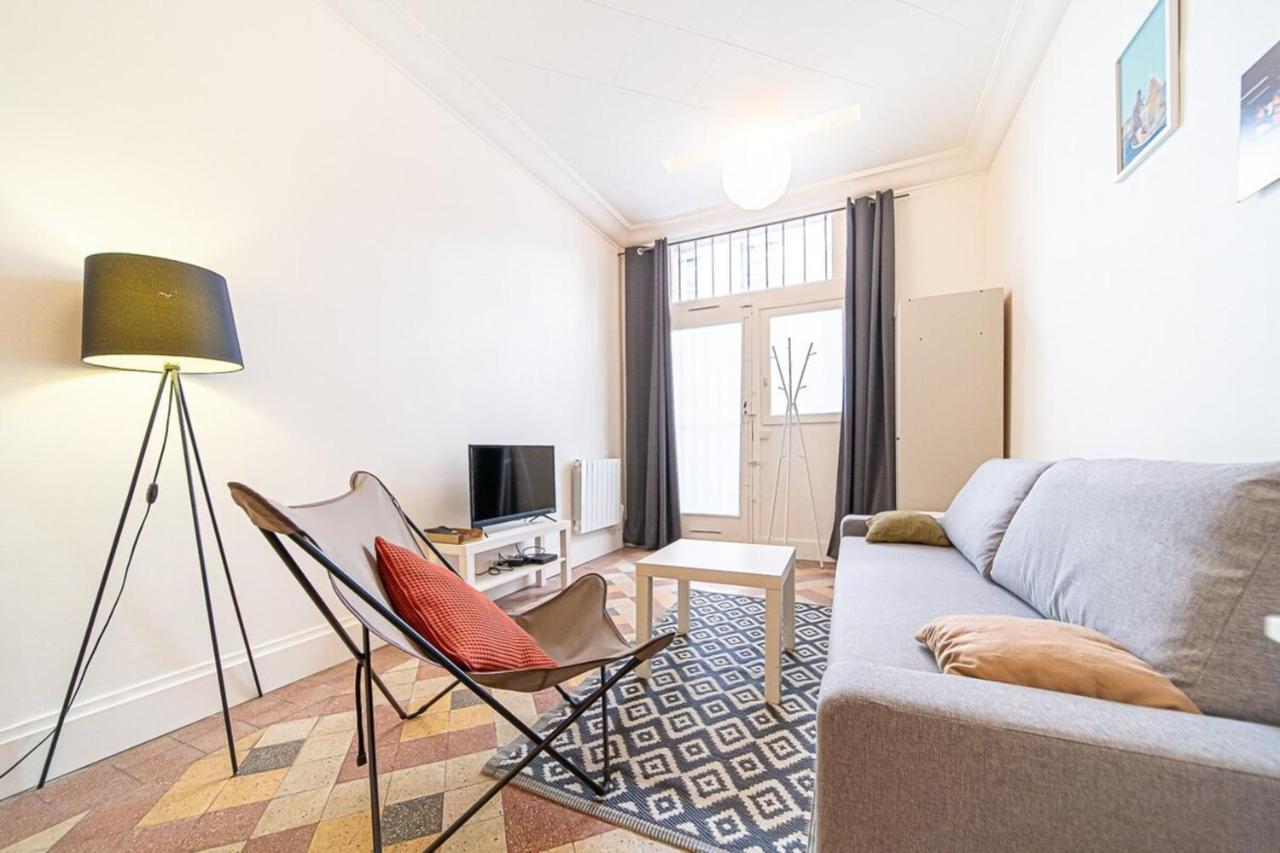 Apartment Le Petit Aguesseau-piscine Du Rhone Bellecour