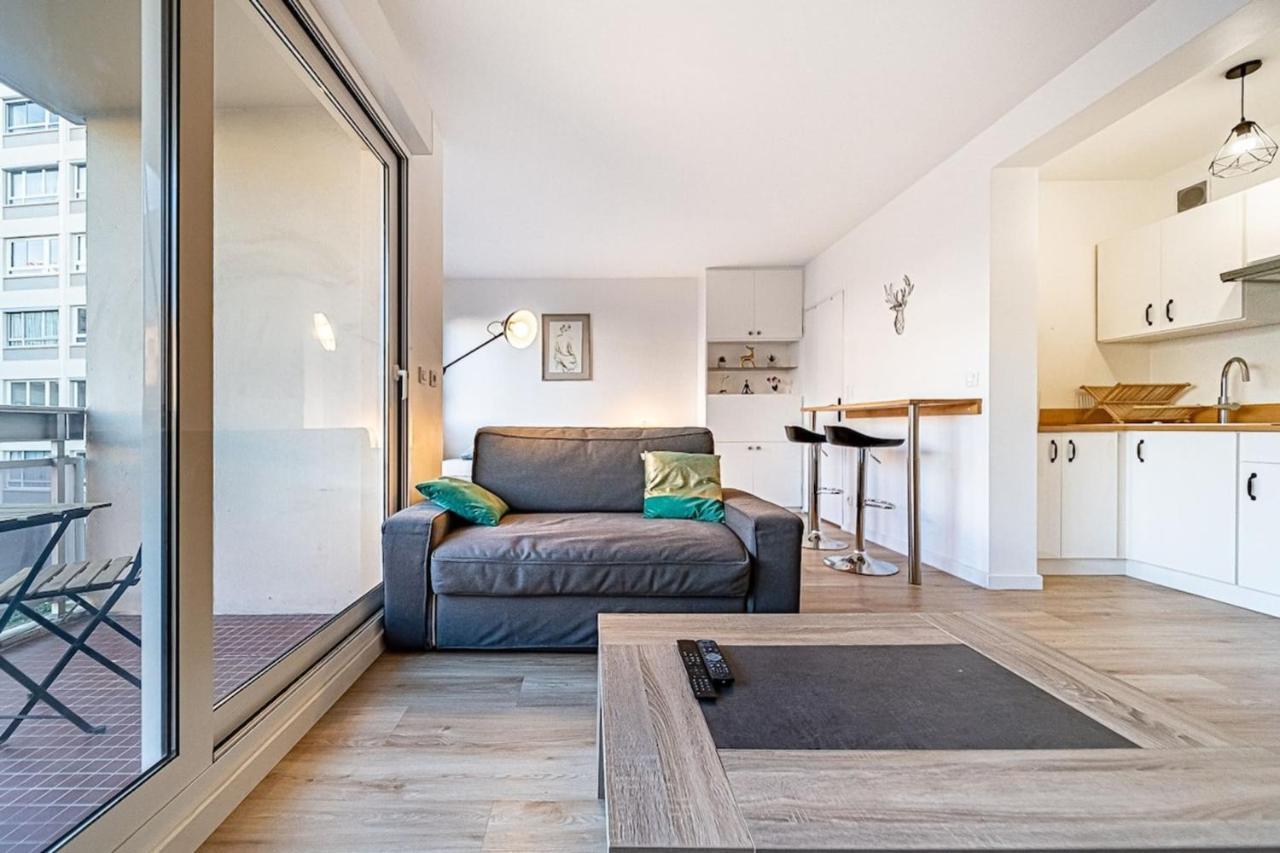 Le Petit Massena-cosy 2 Pers Balcon- Part Dieu Apartment