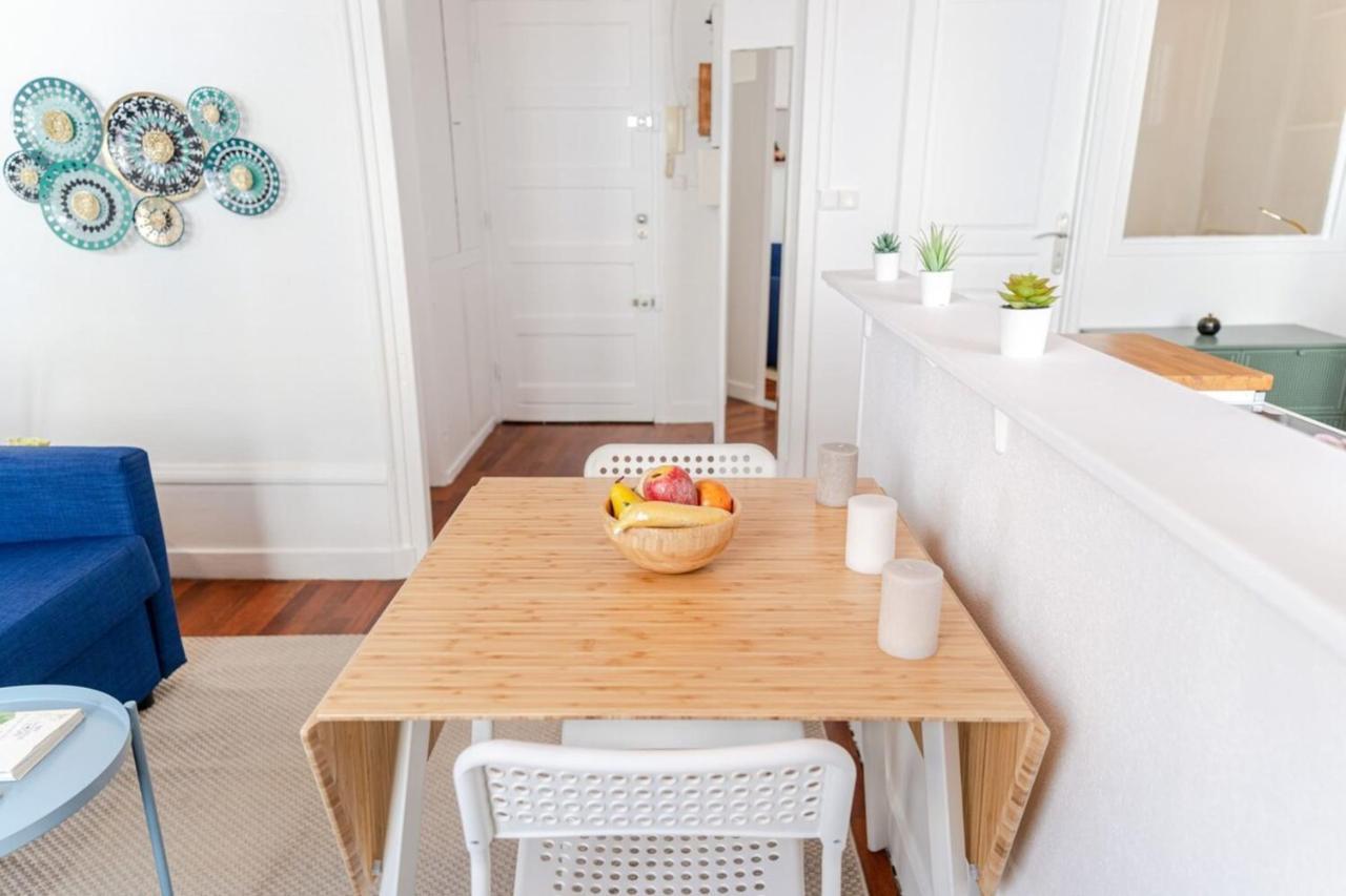 Apartment Le Petit Sathonay-quais De Saone-terreaux Lyon