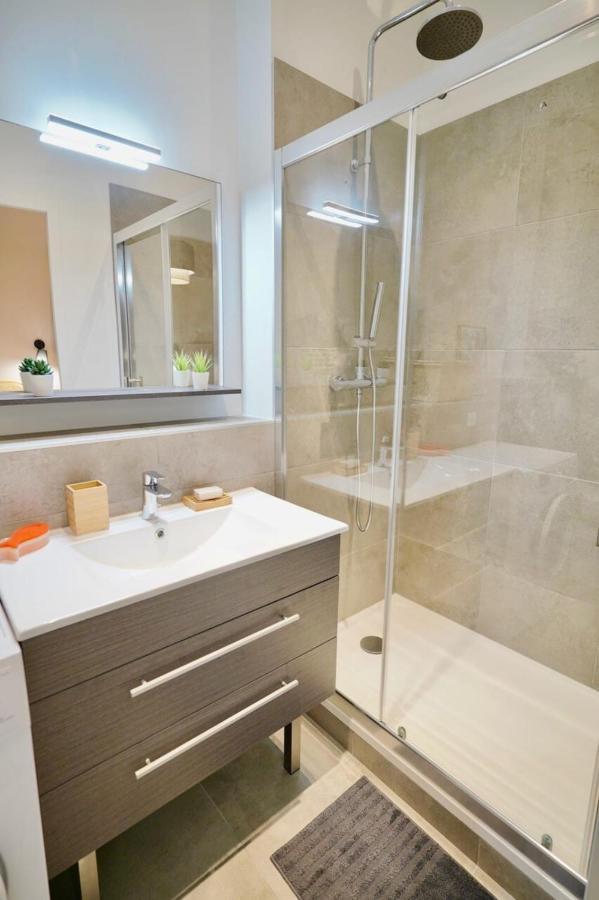 Appartement Le Chana - Unique For 3 Guests - Terrace - St Paul Lyon