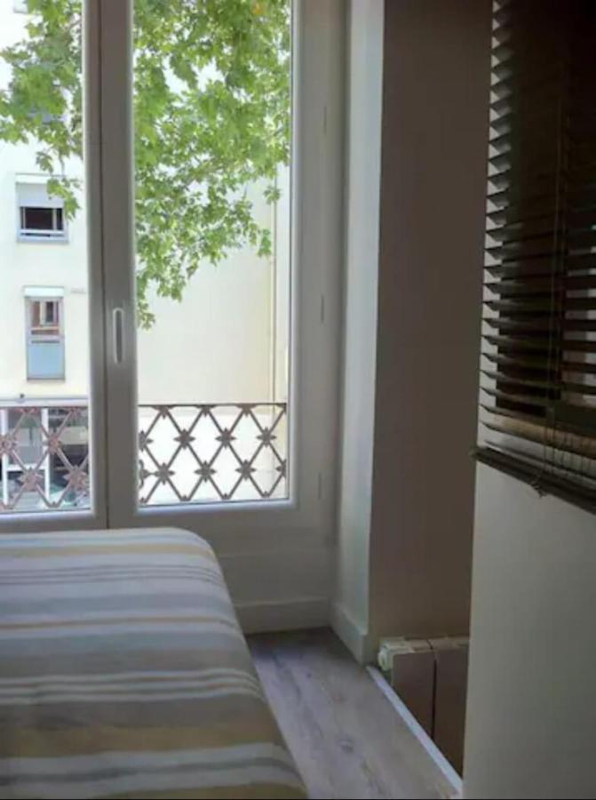 Apartment Le Petit Domer -metro Garibaldi-universite