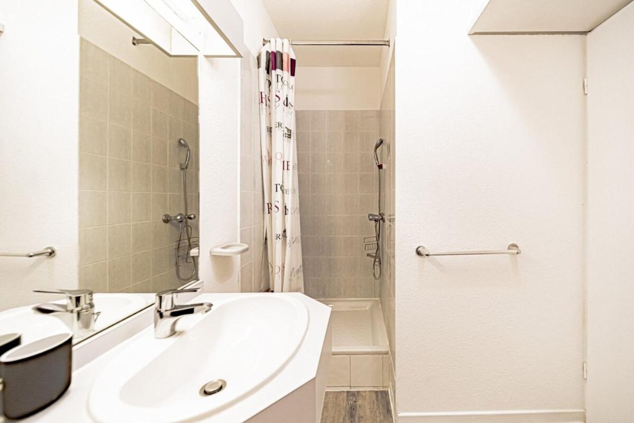 Apartment Le Petit Dauphine-studio Renove-sans Soucis *