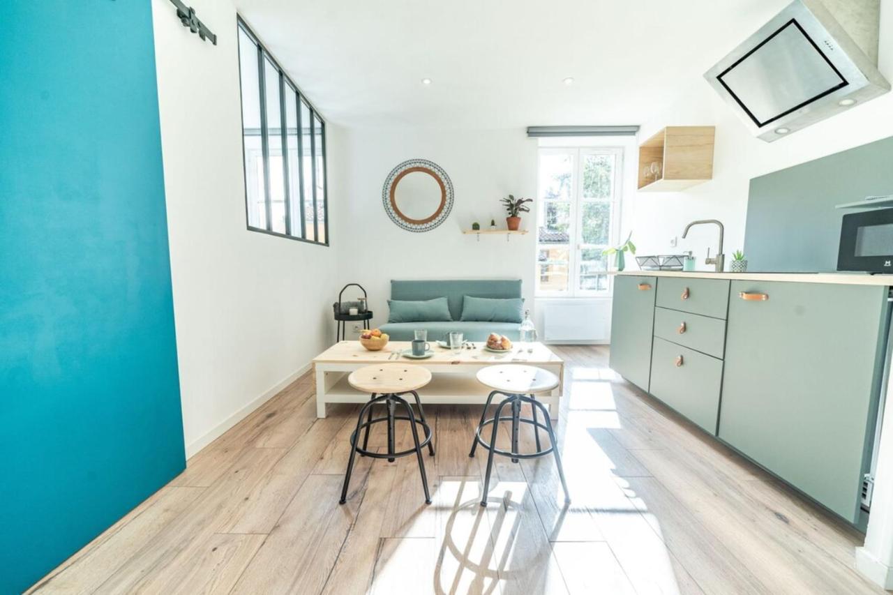 Charmant - Vieux - Saint Georges Apartment