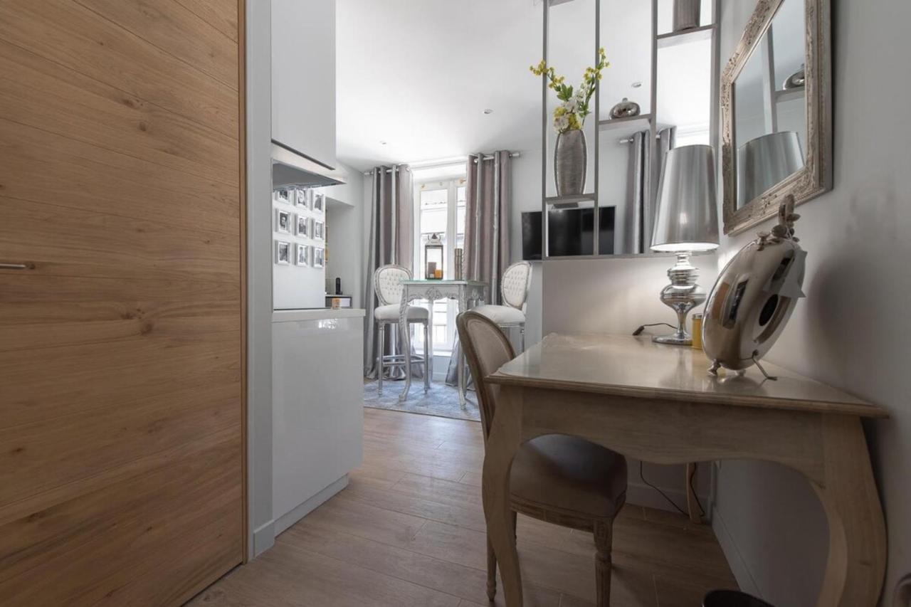 Le Petit Prince- Studio Cosy 2 Pers -metro Valmy Apartment