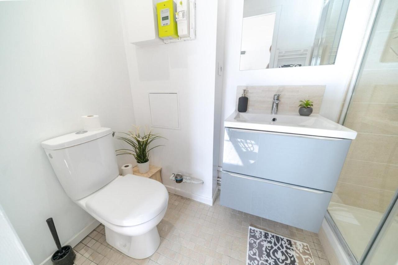 Charmant - Vieux - Saint Georges Apartment