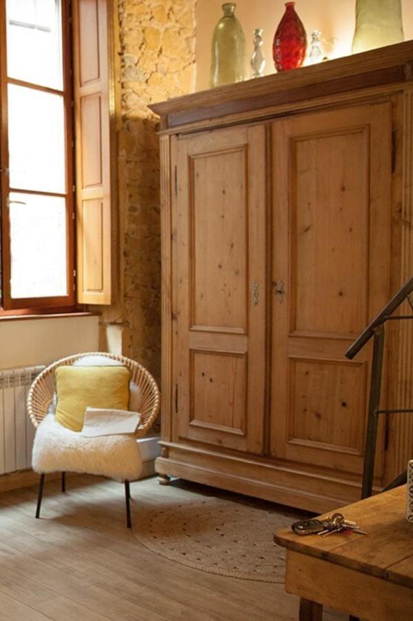 Authentic Loft With Mezzanine & Exposed Stones Heart Of Lyon Apartment