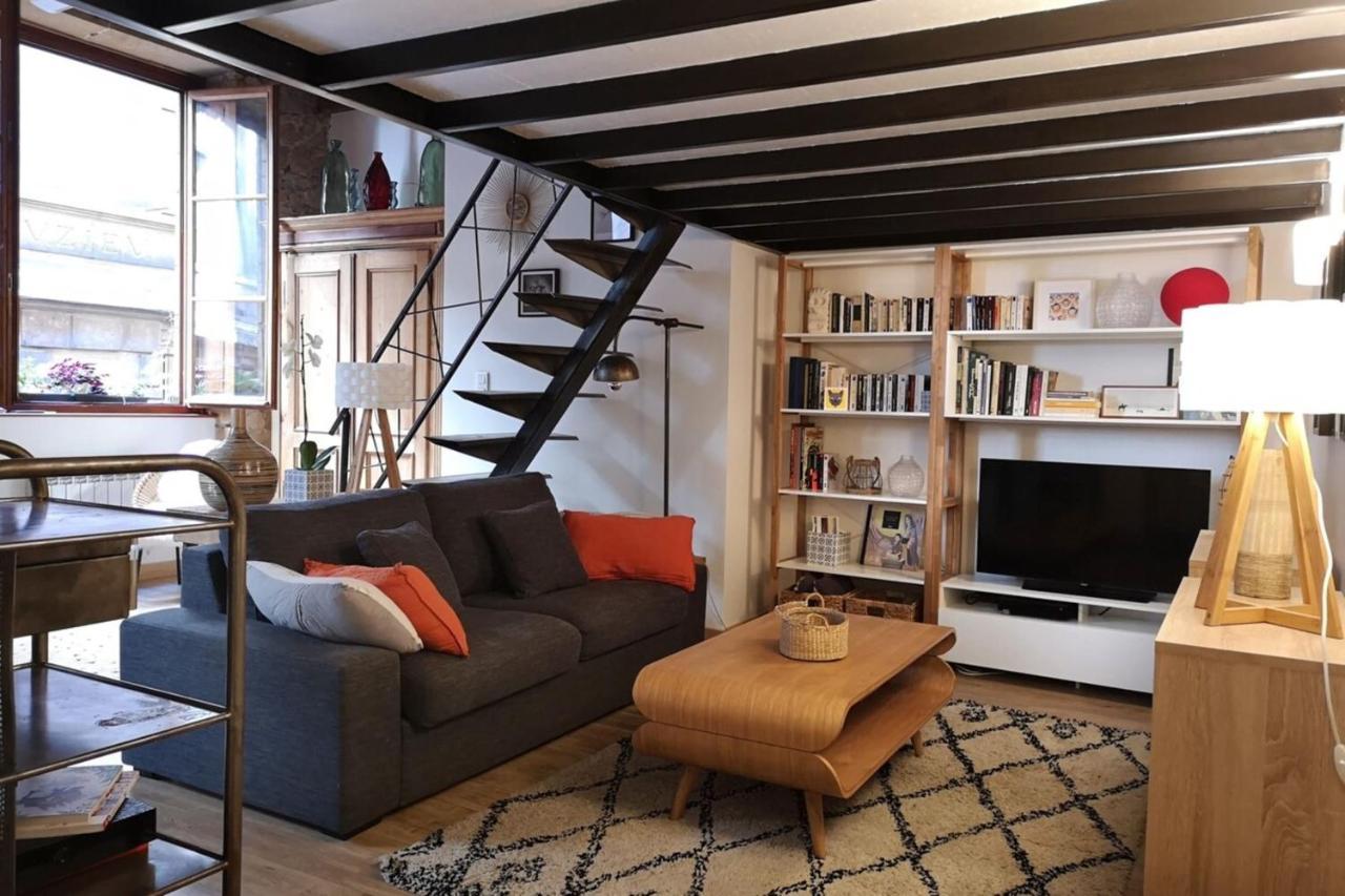 Apartment Authentic Loft With Mezzanine & Exposed Stones Heart Of Lyon