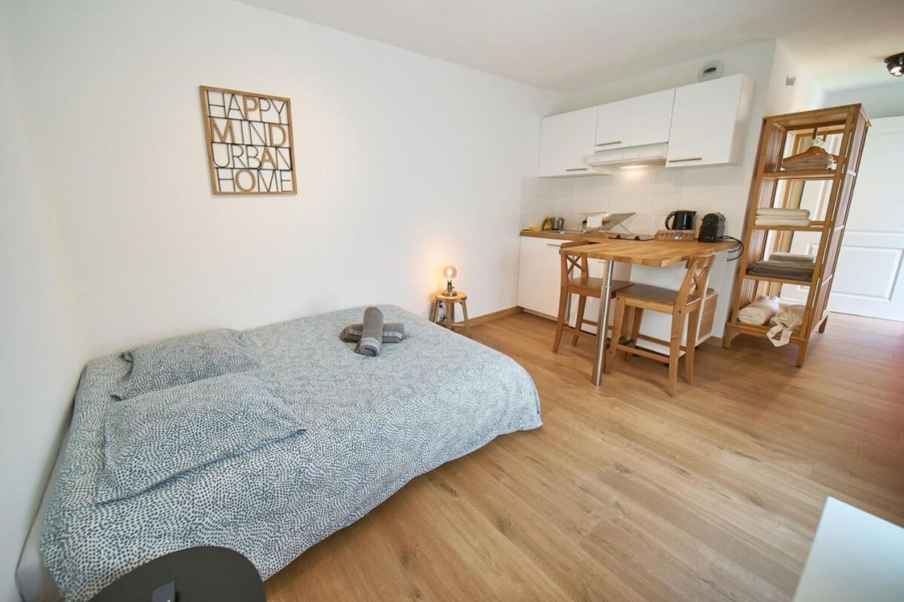 Convenient And Close To The Metro And Amenities Apartment Lyon