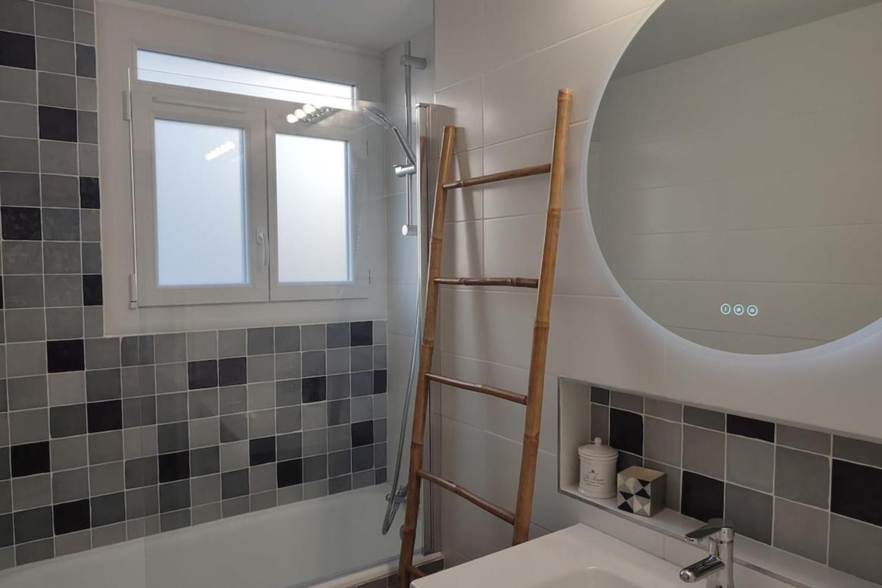 Apartment The Little Lazare - Cozy 2 People Balcony - Jean Mace *