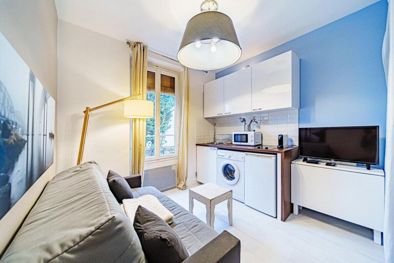 Le Petit Delore - 2 Personnes - 8 * Lyon