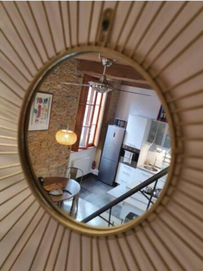 Authentic Loft With Mezzanine & Exposed Stones Heart Of Lyon