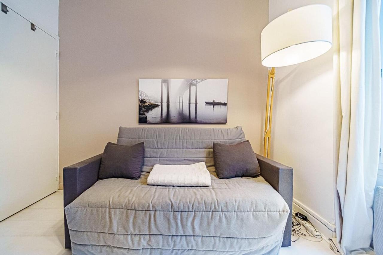 Appartement Le Petit Delore - 2 Personnes - 8 Lyon