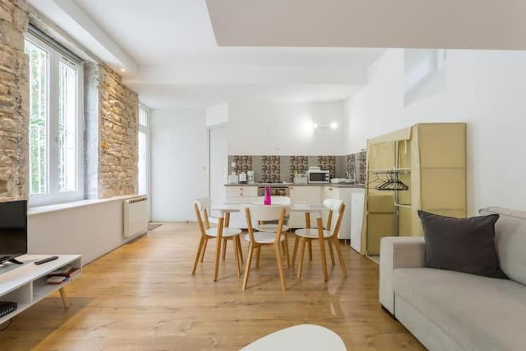 Appartement Calm In The Center Of