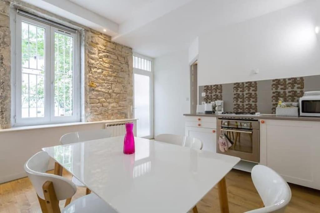 Calm In The Center Of Appartement Lyon