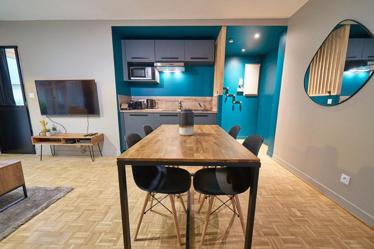 Appartement Le Petit Bourbonnais - Patio Privatif- Metro Valmy
