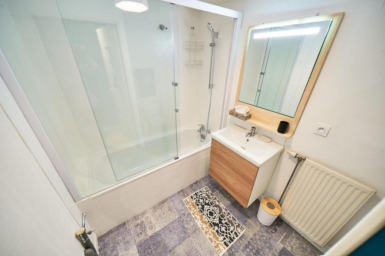 Le Petit Bourbonnais - Patio Privatif- Metro Valmy Appartement Lyon