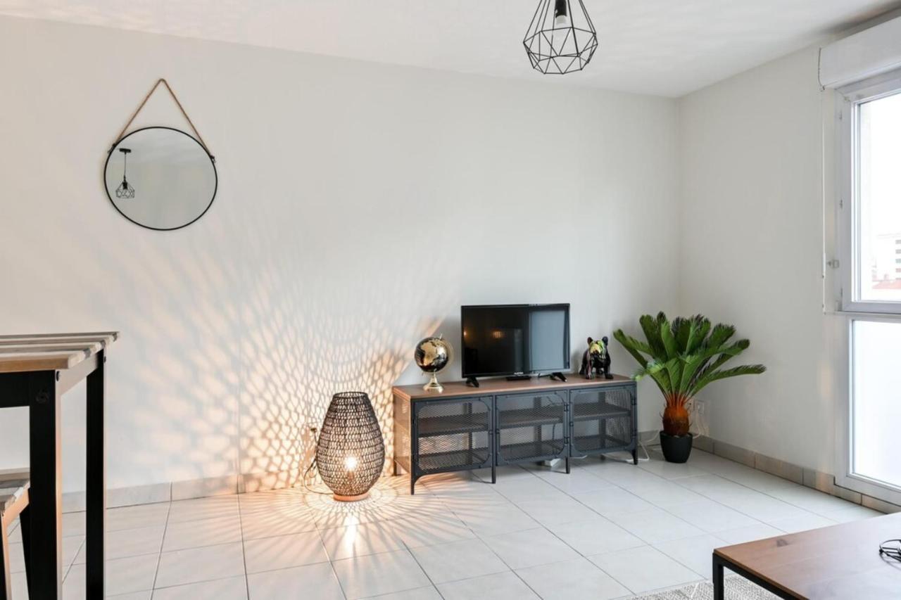 Appartement Chez Antoine Cosy 2 People Part Dieu