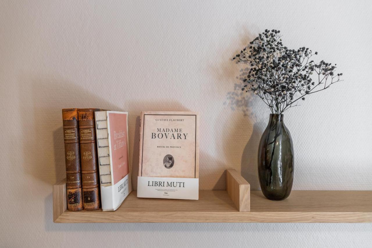 Apartment Host - Duplex Insolite & Chic - Ancienne Librairie *