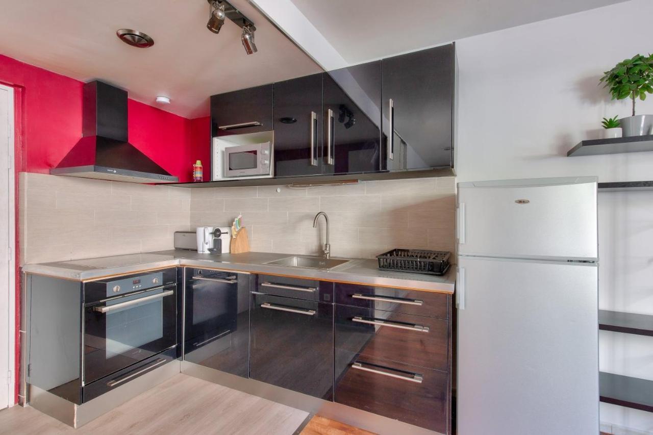 Studio With Parking Close To Metro And Tramway