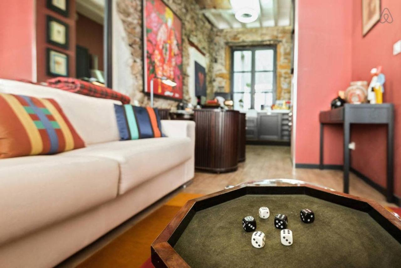 Montee Du Change Apartment *