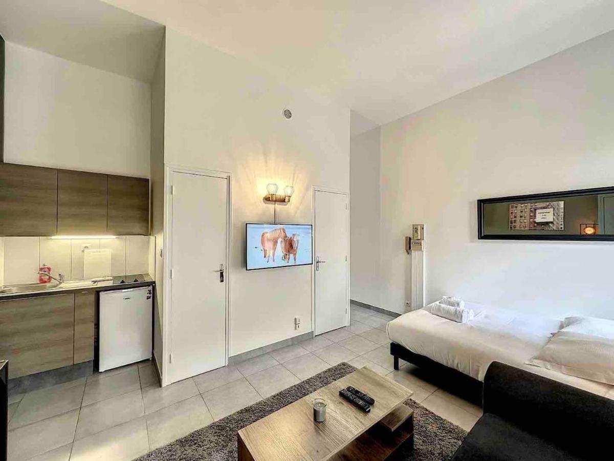 Cosy 6/metro Foch-bossuet 1 *