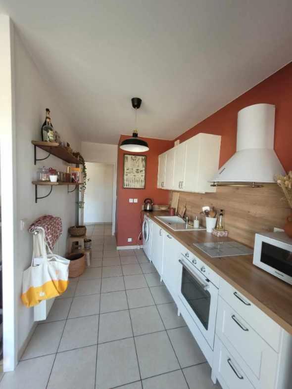 Apartment Gerland T2 Standing - Balcon - Parking Prive Souterrain *