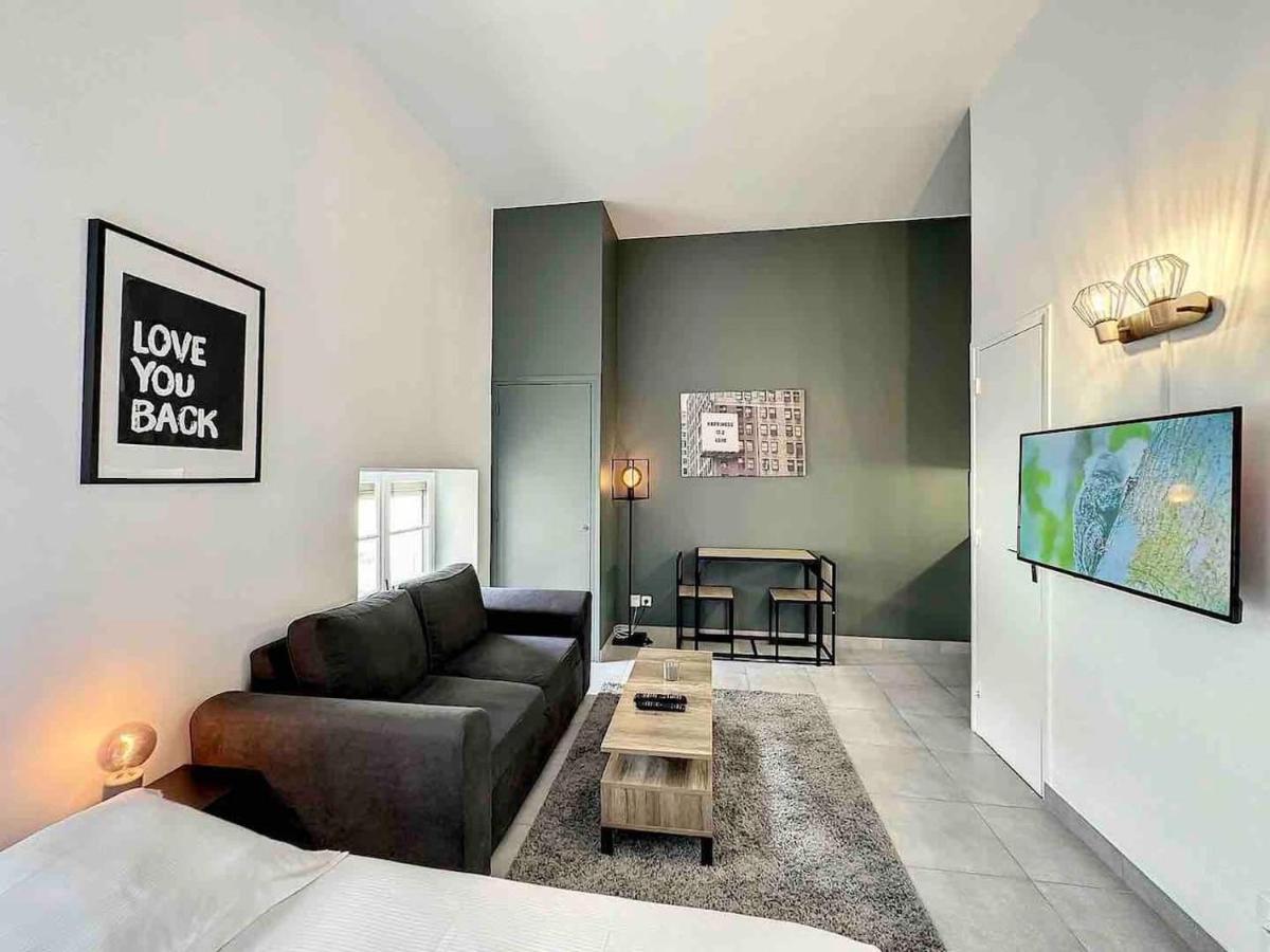 Cosy 6/metro Foch-bossuet 1 Appartement *