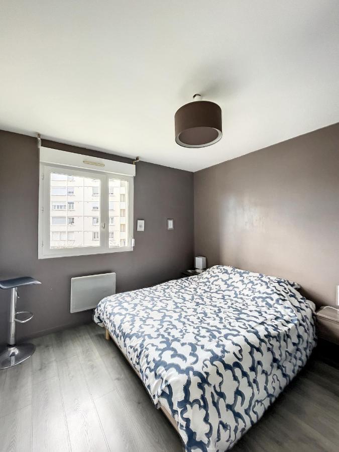& Cosy, Charcot- Wifi - Lave Linge - Balcon - Parking