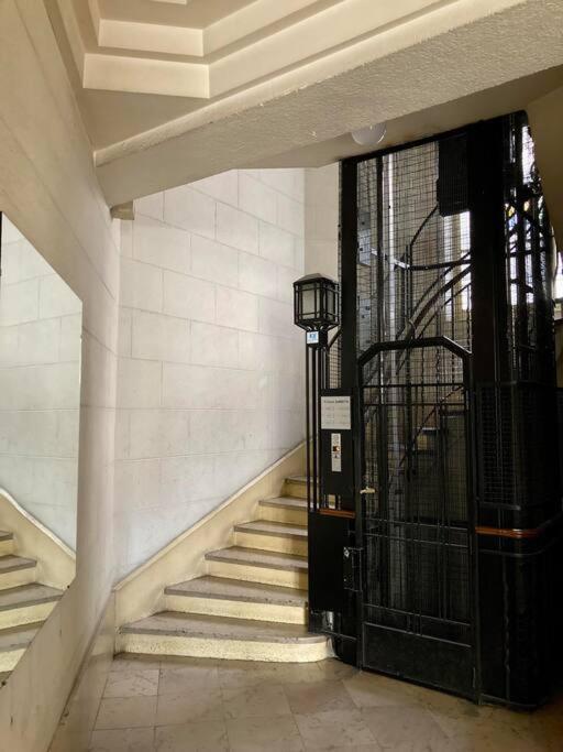 Appartement Lumineux - *