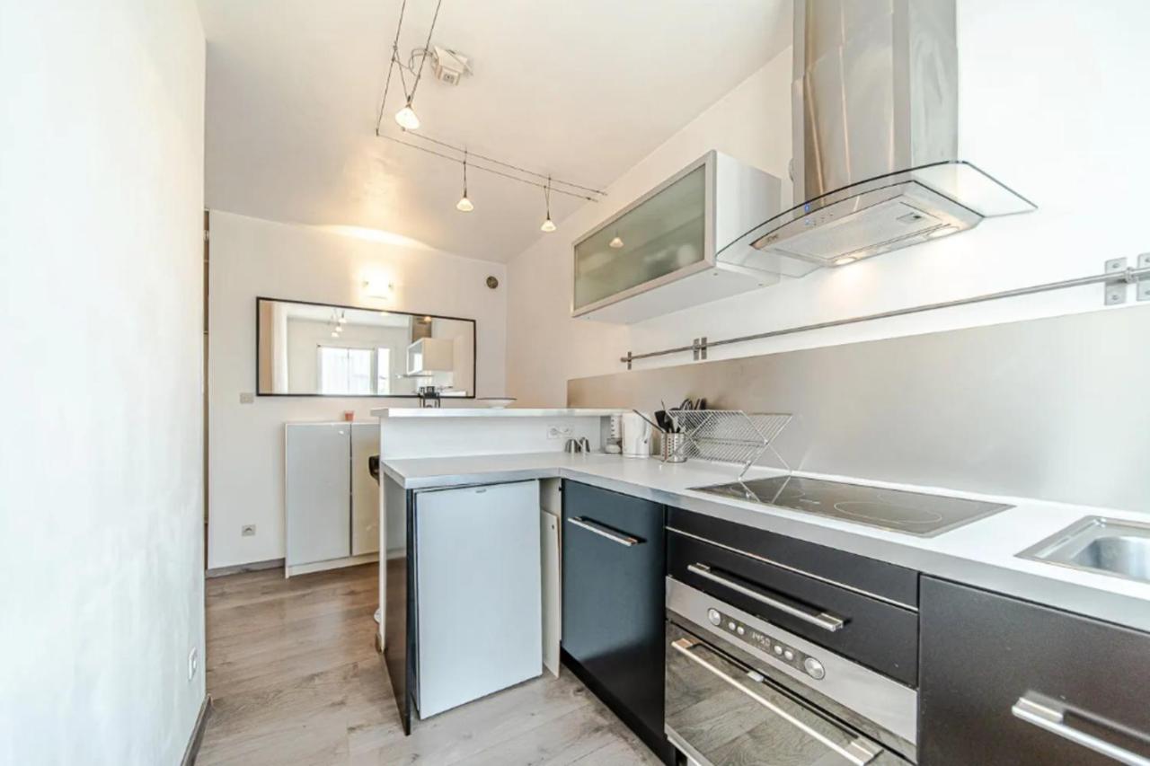 34 M Near La Confluence Appartement *