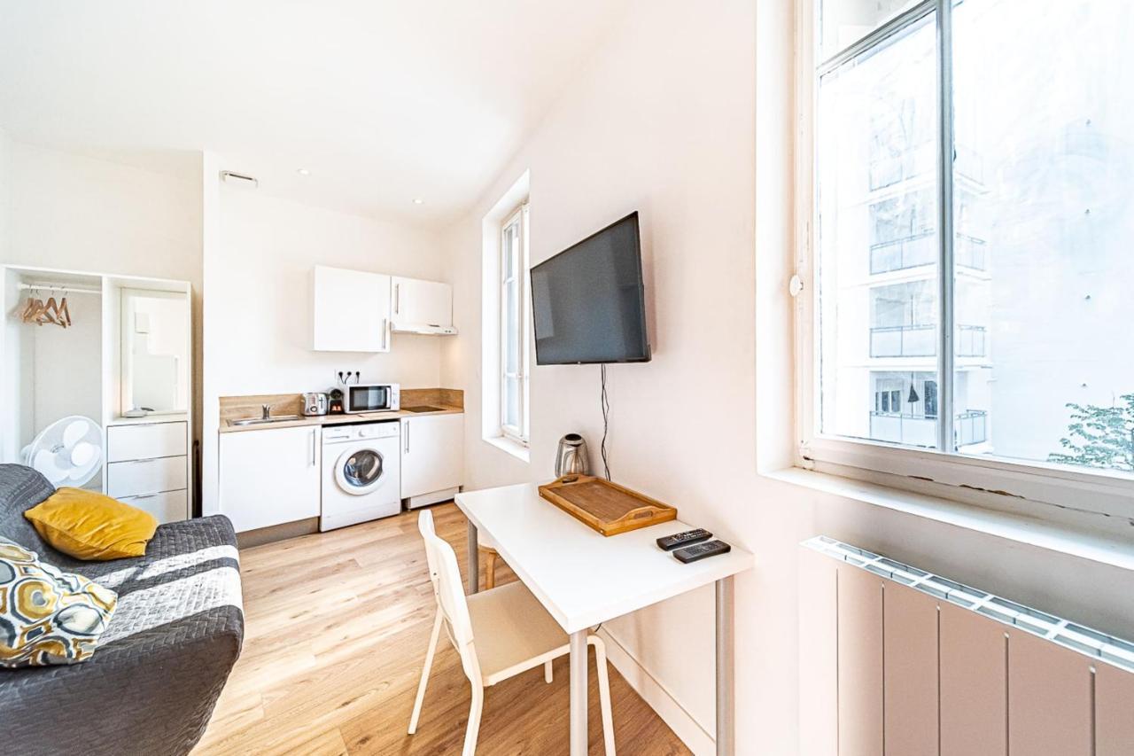 Apartment Le Debourg - Proche Metro B