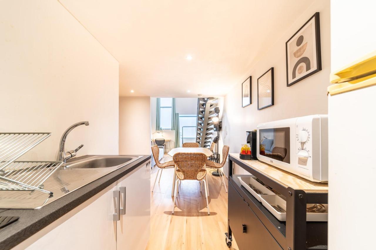 Charming Pied-a-terre For 4 People In The Brotteaux Part Dieu Area Lyon