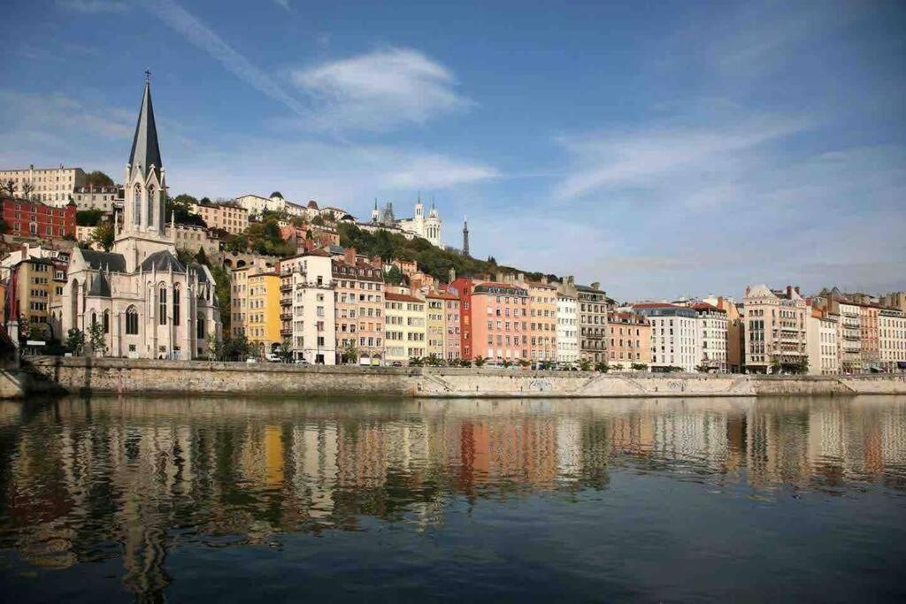 Le Rhone A Vos Pieds, Bellecour A Quelques Pas