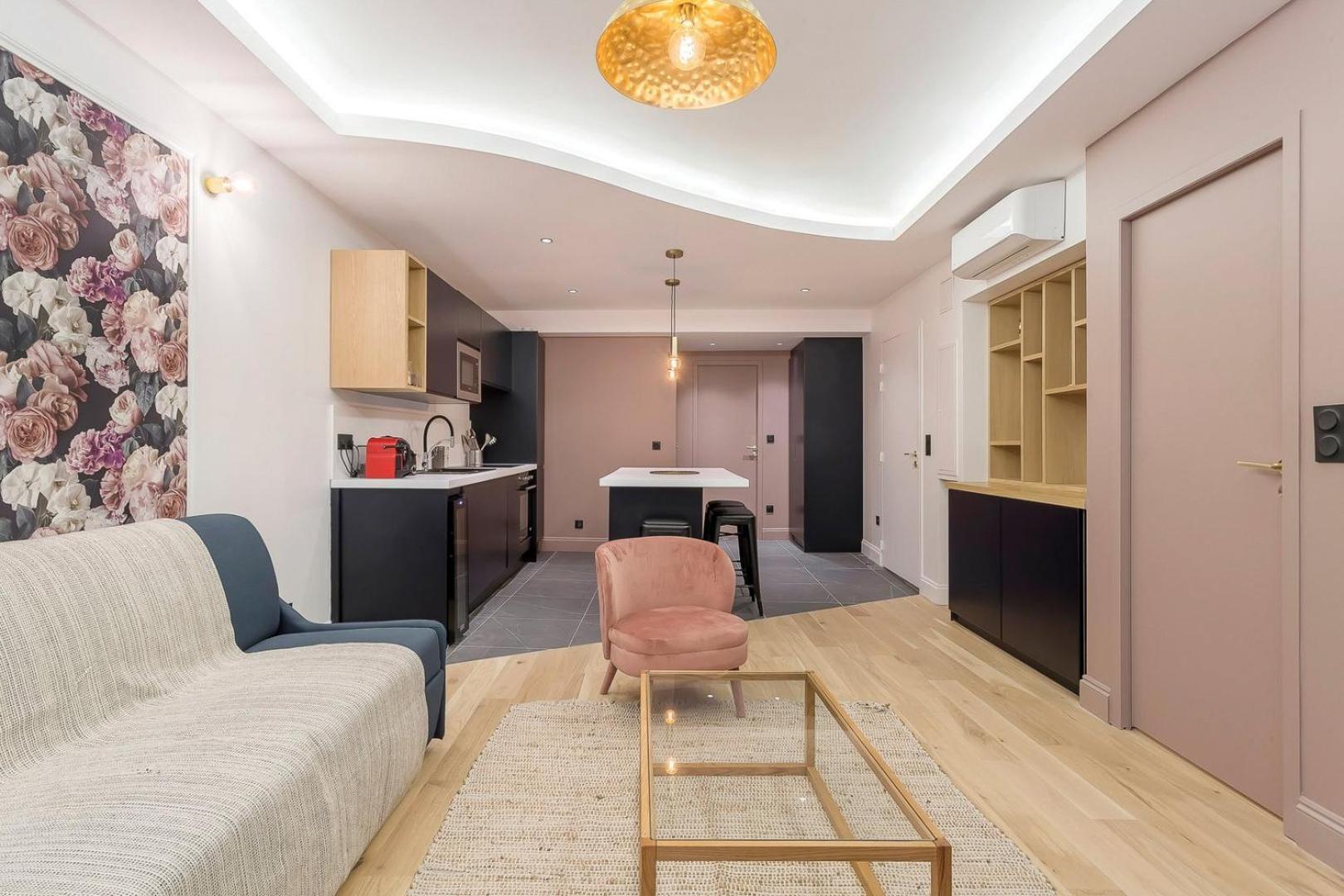 Victor Hugo 1 : Bel T2 Neuf Appartement *