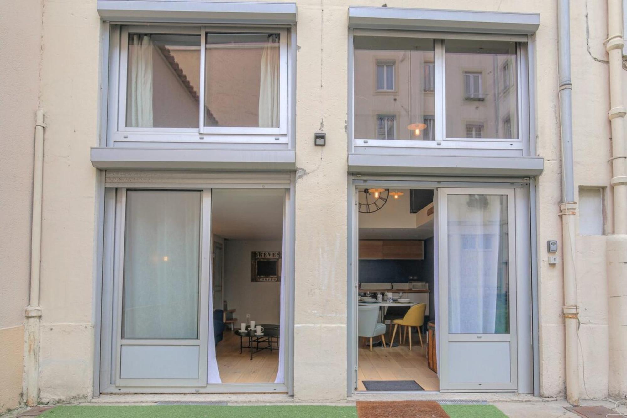 Duplex Et Calme Proche Part Dieu Lyon
